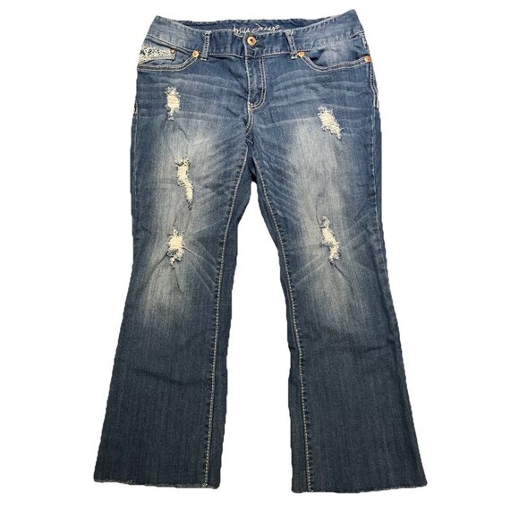Ariya Jeans Juniors‎ Size 13/14 Raw Hem Cut Off Cropped Embellished Distressed - Picture 1 of 11